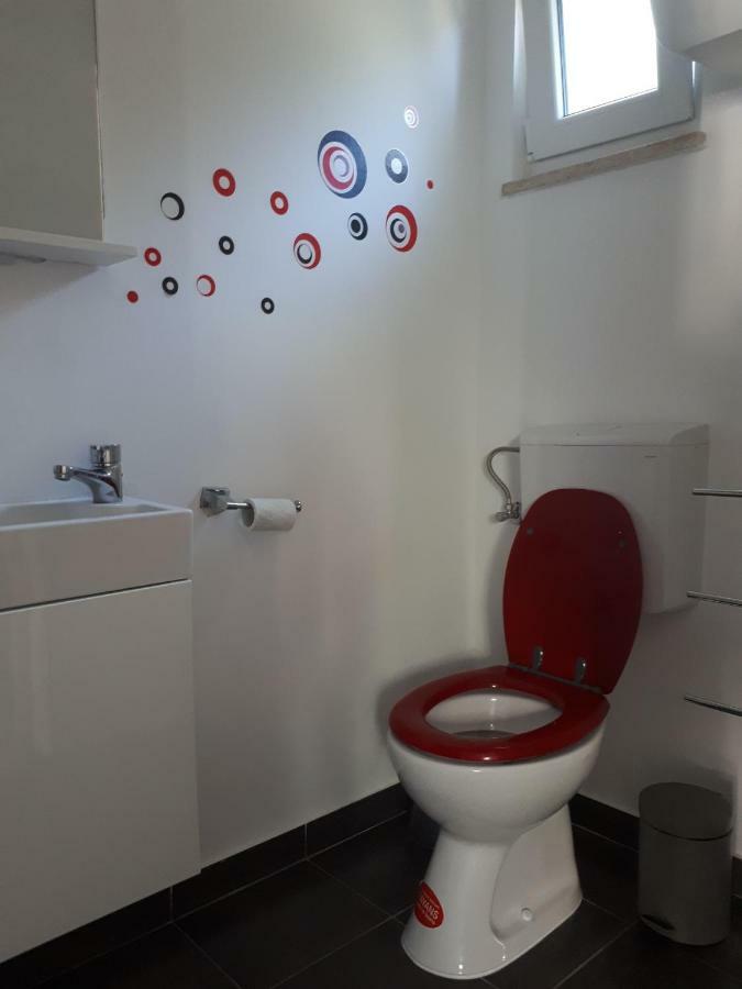 Studio Apartman Splash Пьешчана-Увала Экстерьер фото